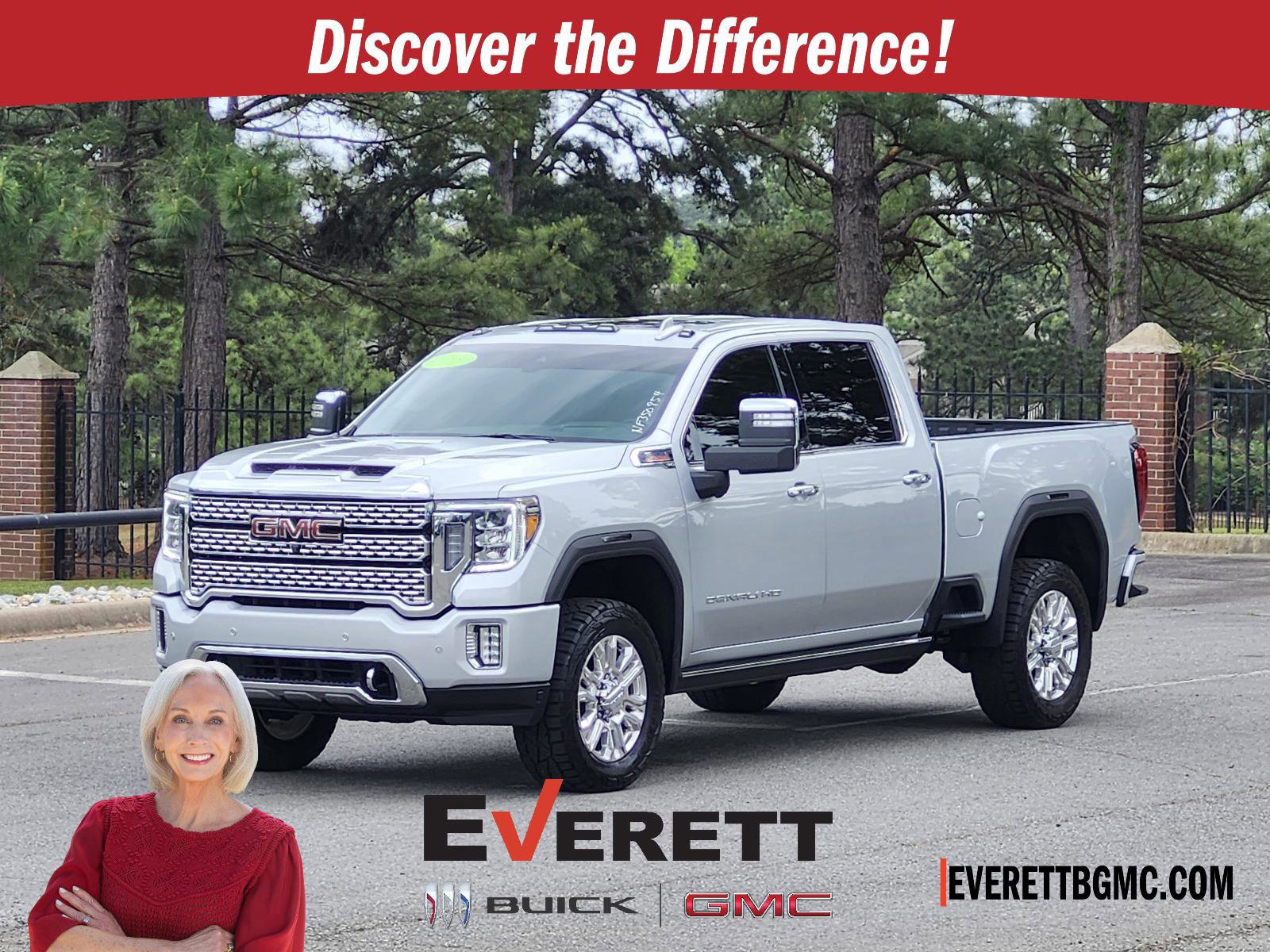 Used 2022 GMC Sierra 2500 Denali w/ Denali Ultimate Package AWD/4WD image 1