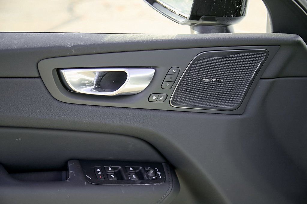 New 2026 Volvo XC60 B5 Plus w/ Climate Package image 13