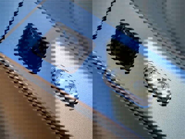 Used 2005 Chrysler Crossfire Limited image 19