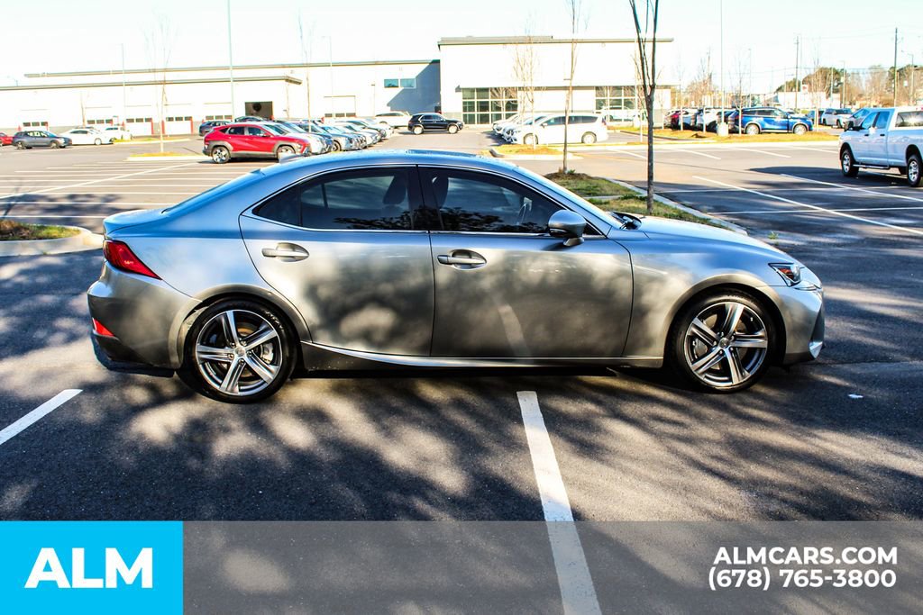 Used 2017 Lexus IS 200t w/ Premium Package image 9