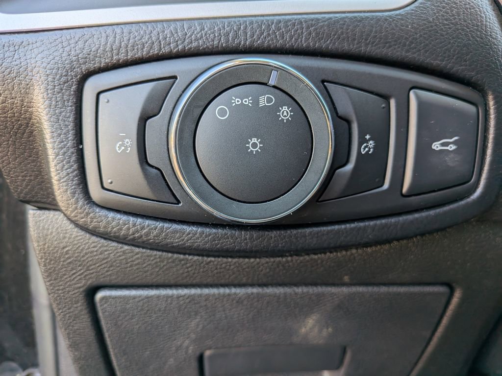 Used 2015 Ford Edge SEL w/ Equipment Group 201A image 14