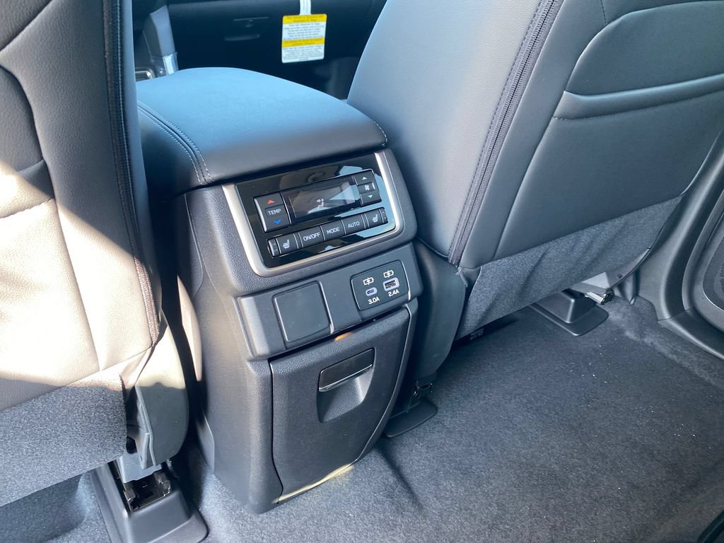 New 2026 Subaru Ascent Limited AWD/4WD image 14