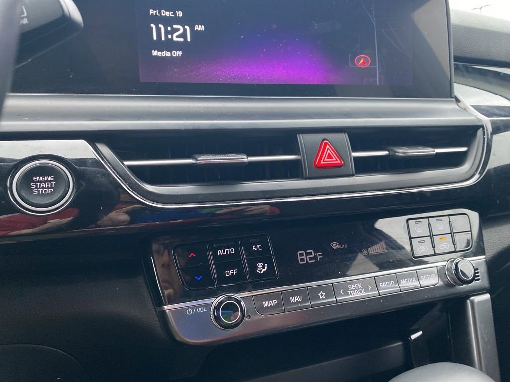 Used 2025 Kia Seltos S image 9