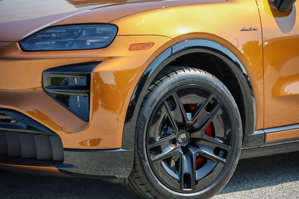 New 2026 Porsche Cayenne Turbo AWD/4WD image 12