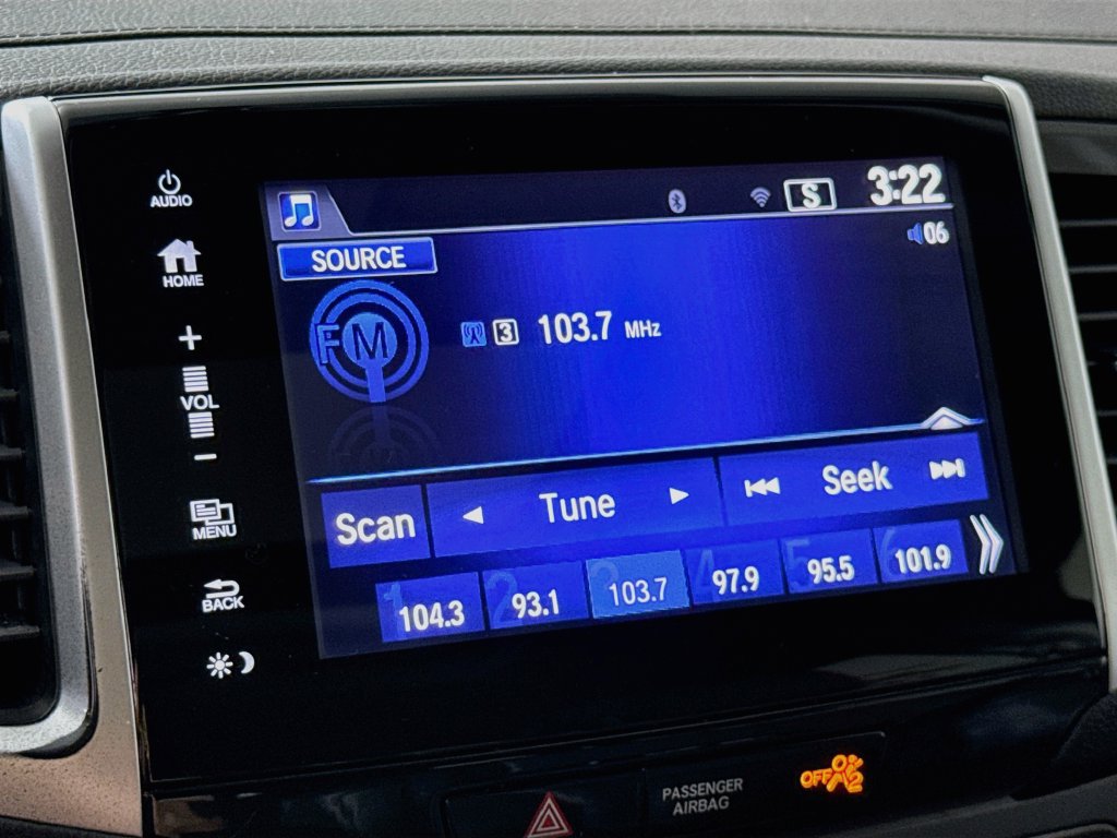 Used 2017 Honda Pilot EX-L image 6