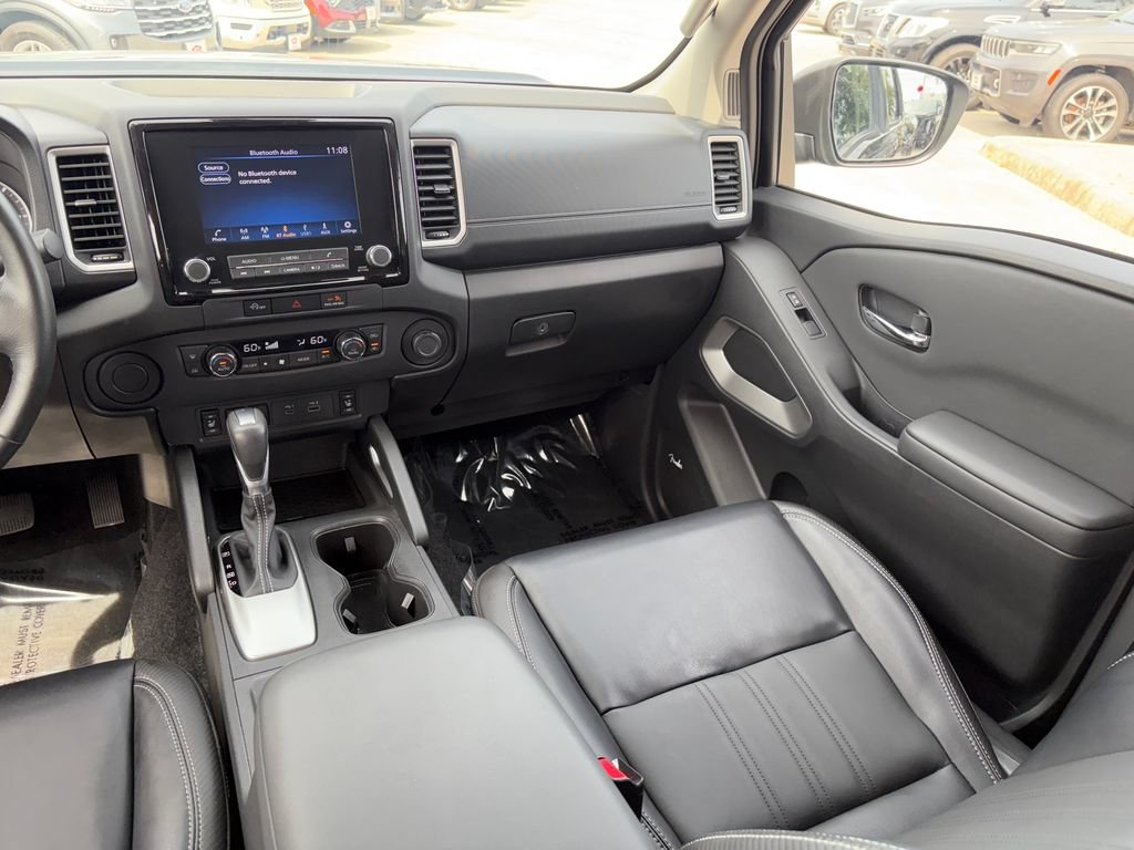 Used 2024 Nissan Frontier SL w/ Technology Package RWD image 19