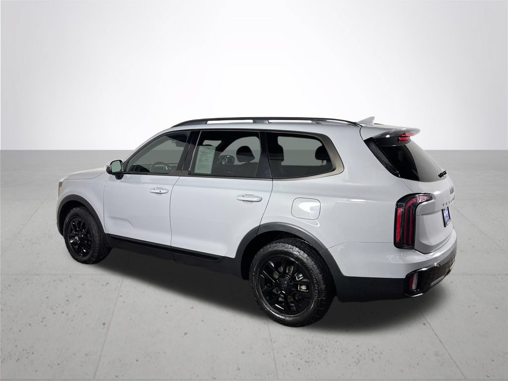 Used 2025 Kia Telluride AWD image 8