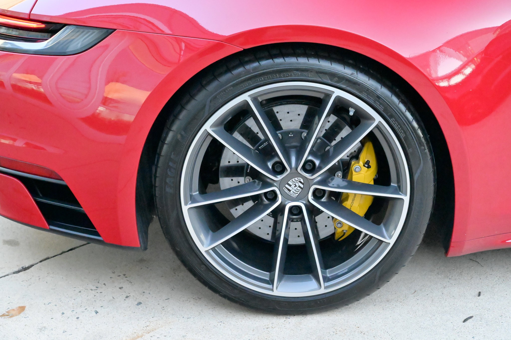 Used 2021 Porsche 911 Targa 4S image 11