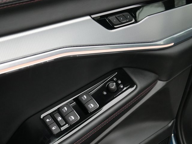 Used 2025 Jeep Wagoneer S Launch Edition image 15