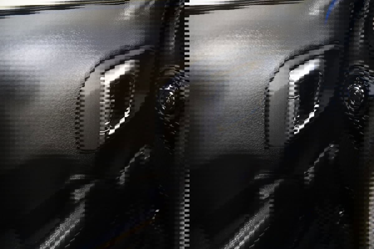 Used 2023 Jeep Gladiator Sport w/ Trailer Tow Package image 29