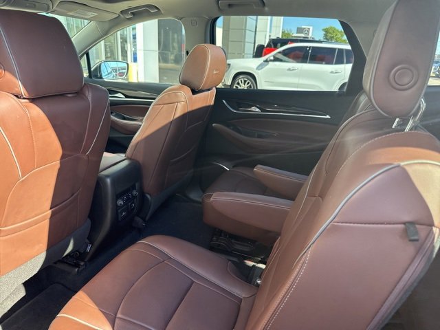 Used 2018 Buick Enclave Avenir w/ Avenir Technology Package image 6