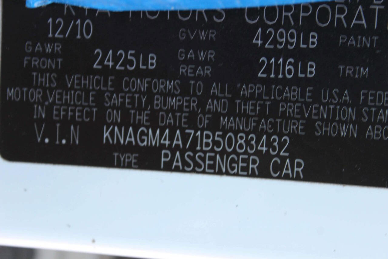 Used 2011 Kia Optima LX FWD image 10