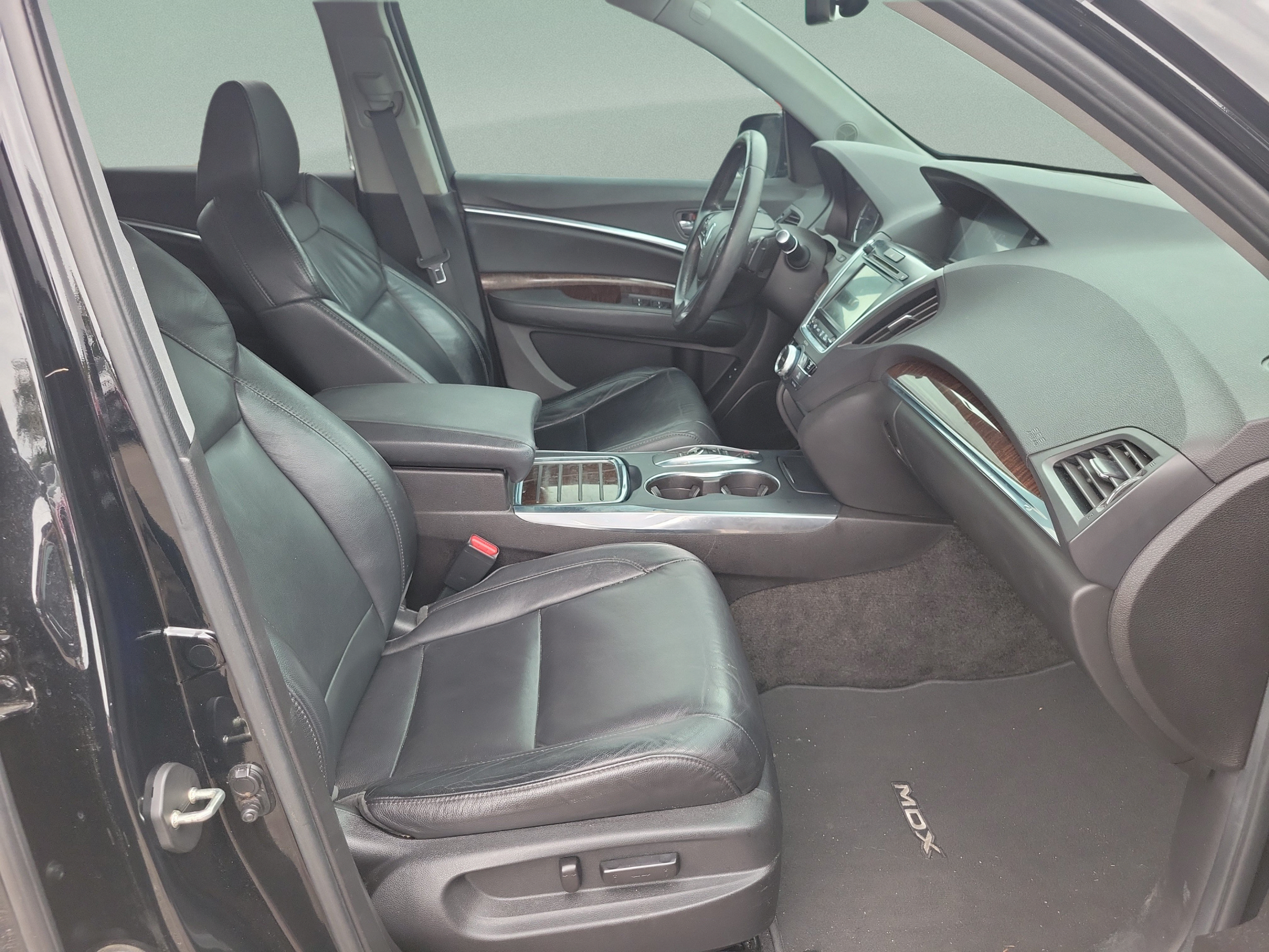 Used 2017 Acura MDX FWD image 17