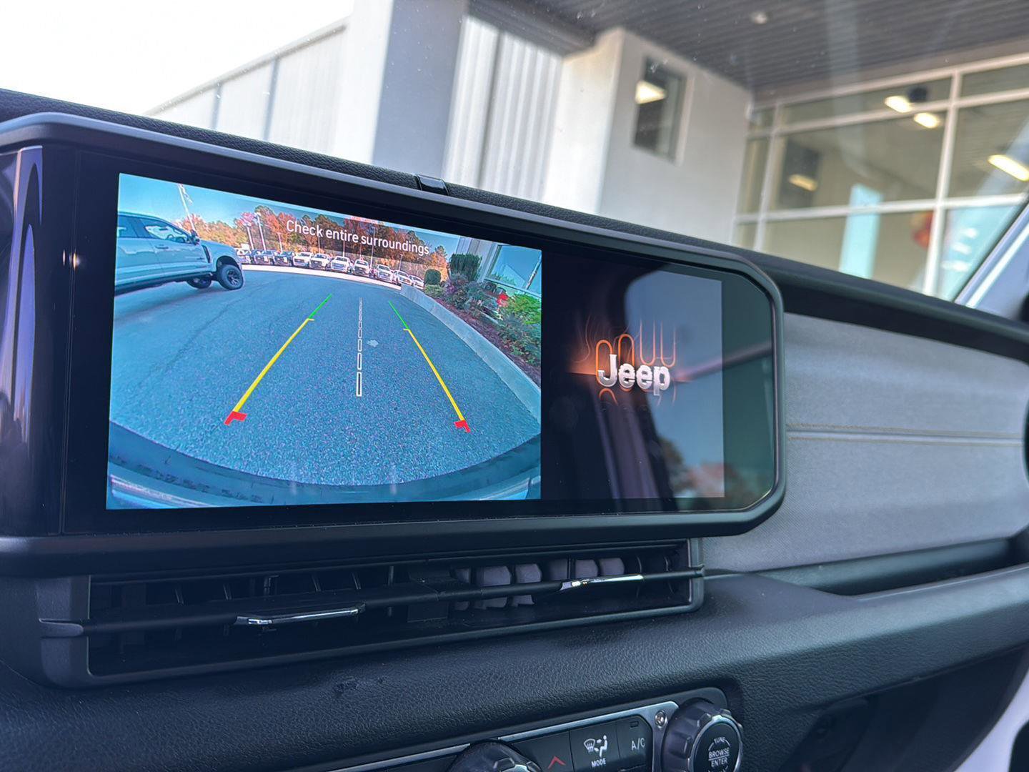 Used 2024 Jeep Wrangler Sport S image 23