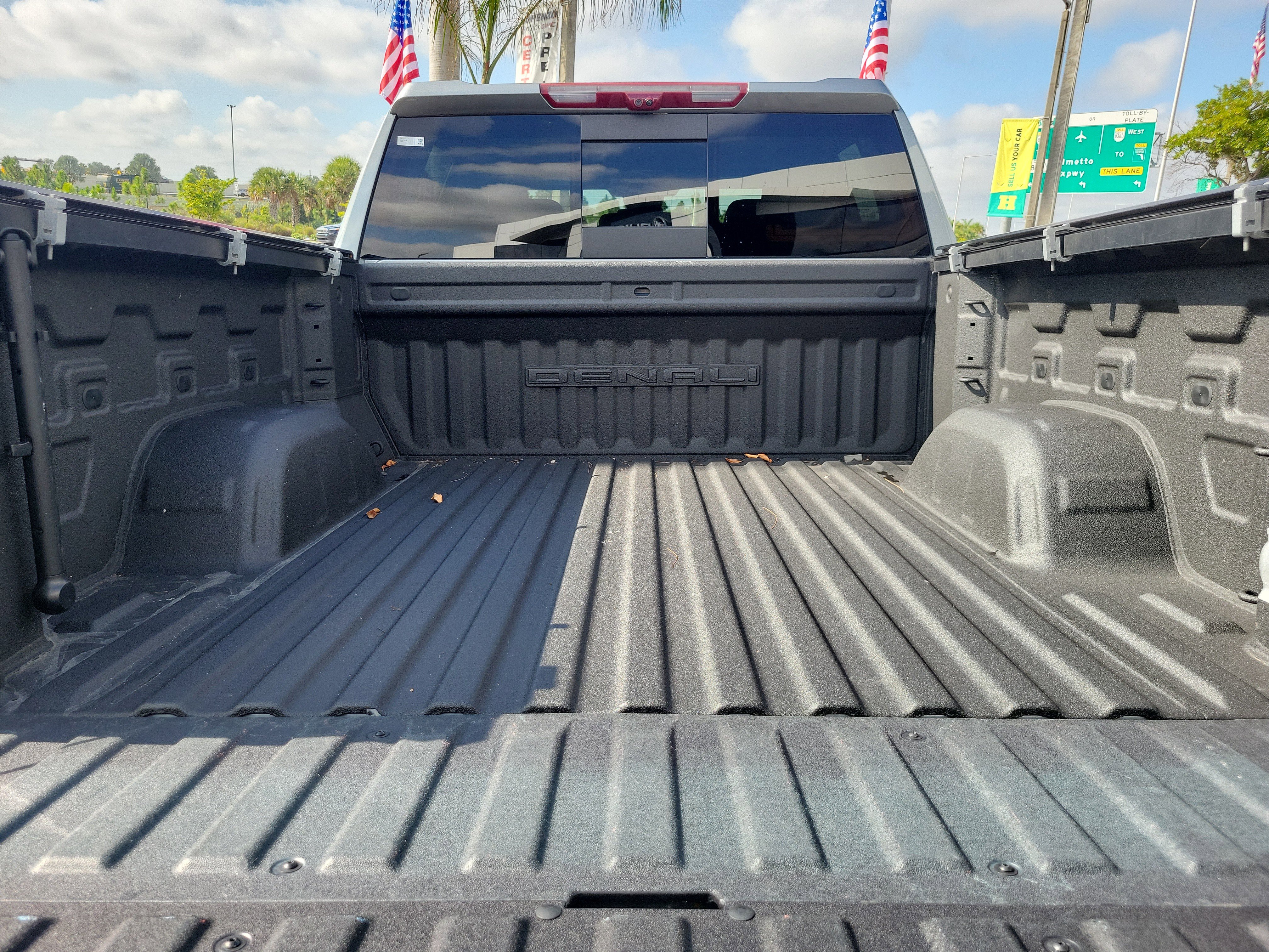 Used 2024 GMC Sierra 1500 Denali w/ Technology Package image 26