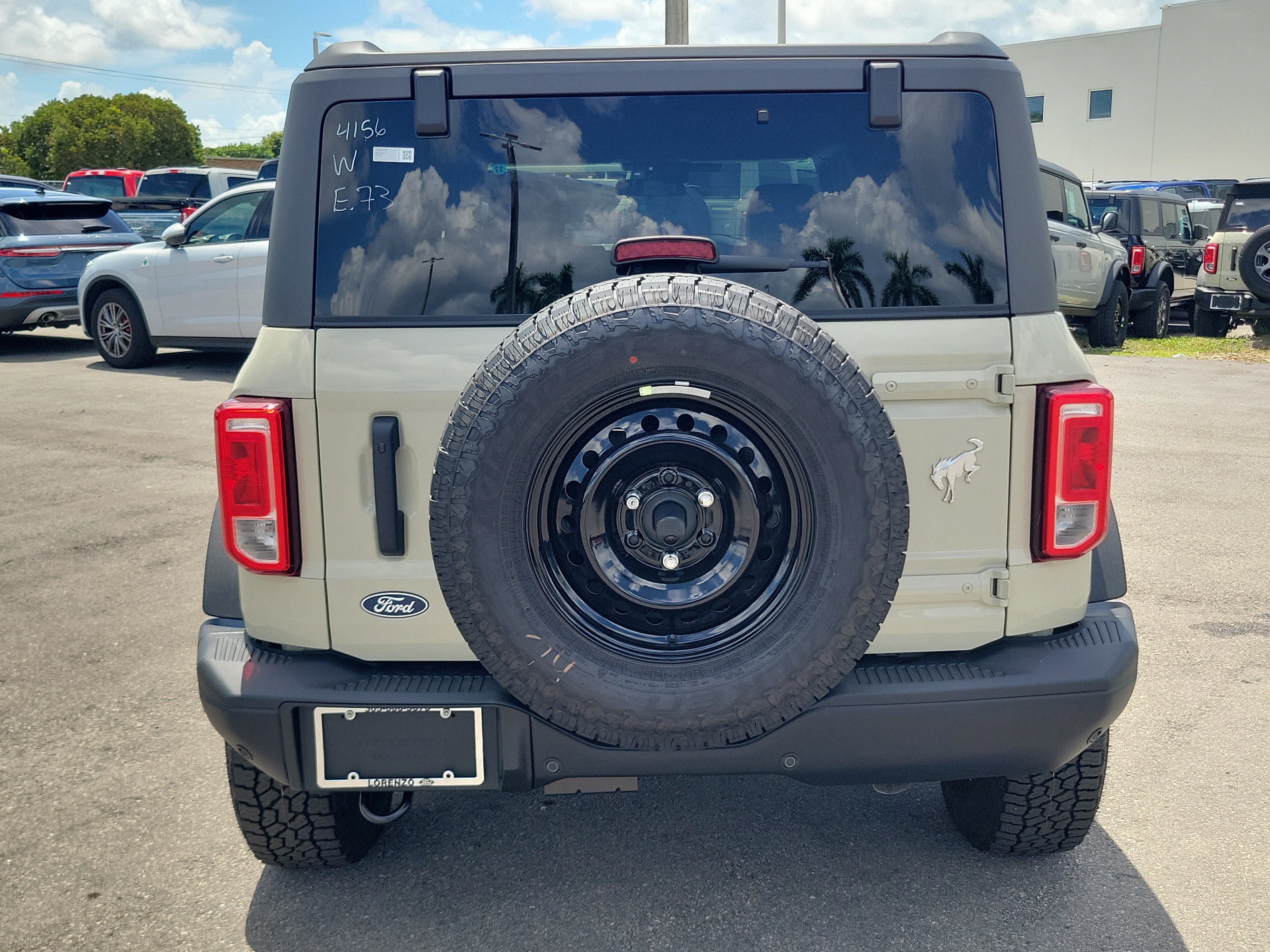 New 2026 Ford Bronco Big Bend w/ Black Diamond Package AWD/4WD image 5