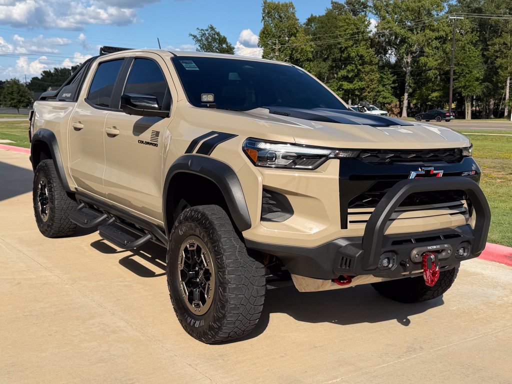Used 2023 Chevrolet Colorado ZR2 w/ Desert Boss Special Edition AWD/4WD image 7