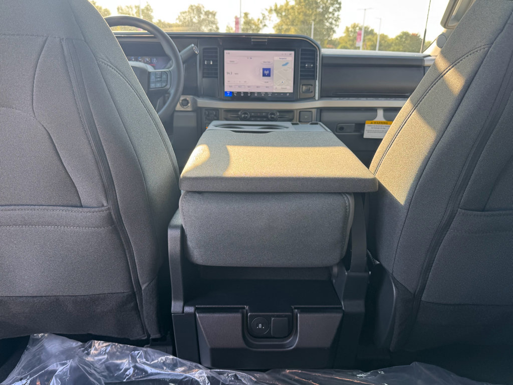 New 2026 Ford F350 XLT image 21