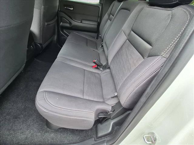 Used 2024 Nissan Frontier SV w/ SV Convenience Package RWD image 17