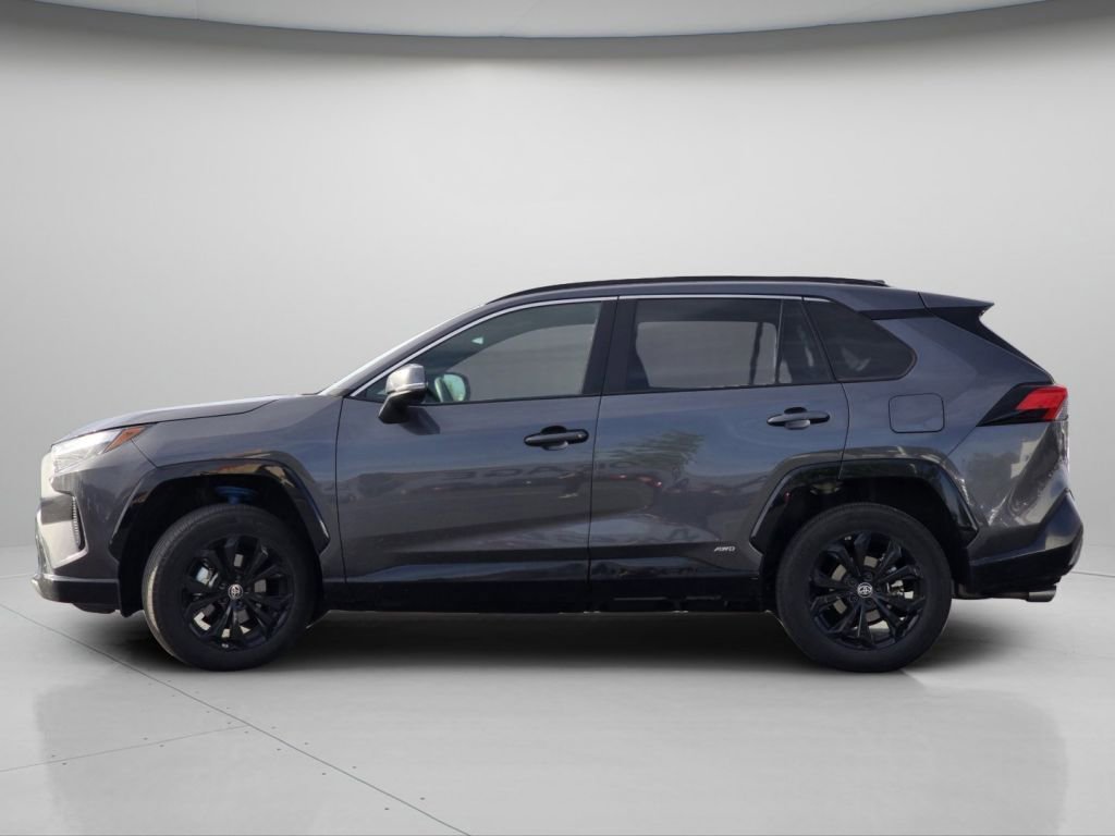 Used 2025 Toyota RAV4 SE w/ Convenience Package AWD/4WD image 21