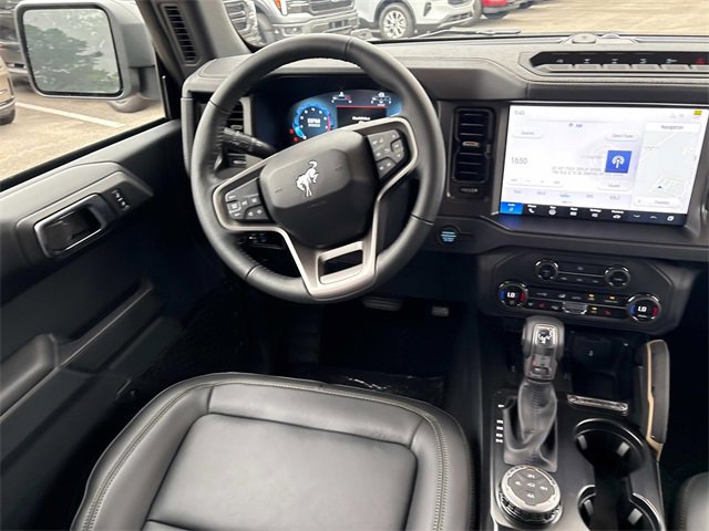 New 2025 Ford Bronco Badlands image 13