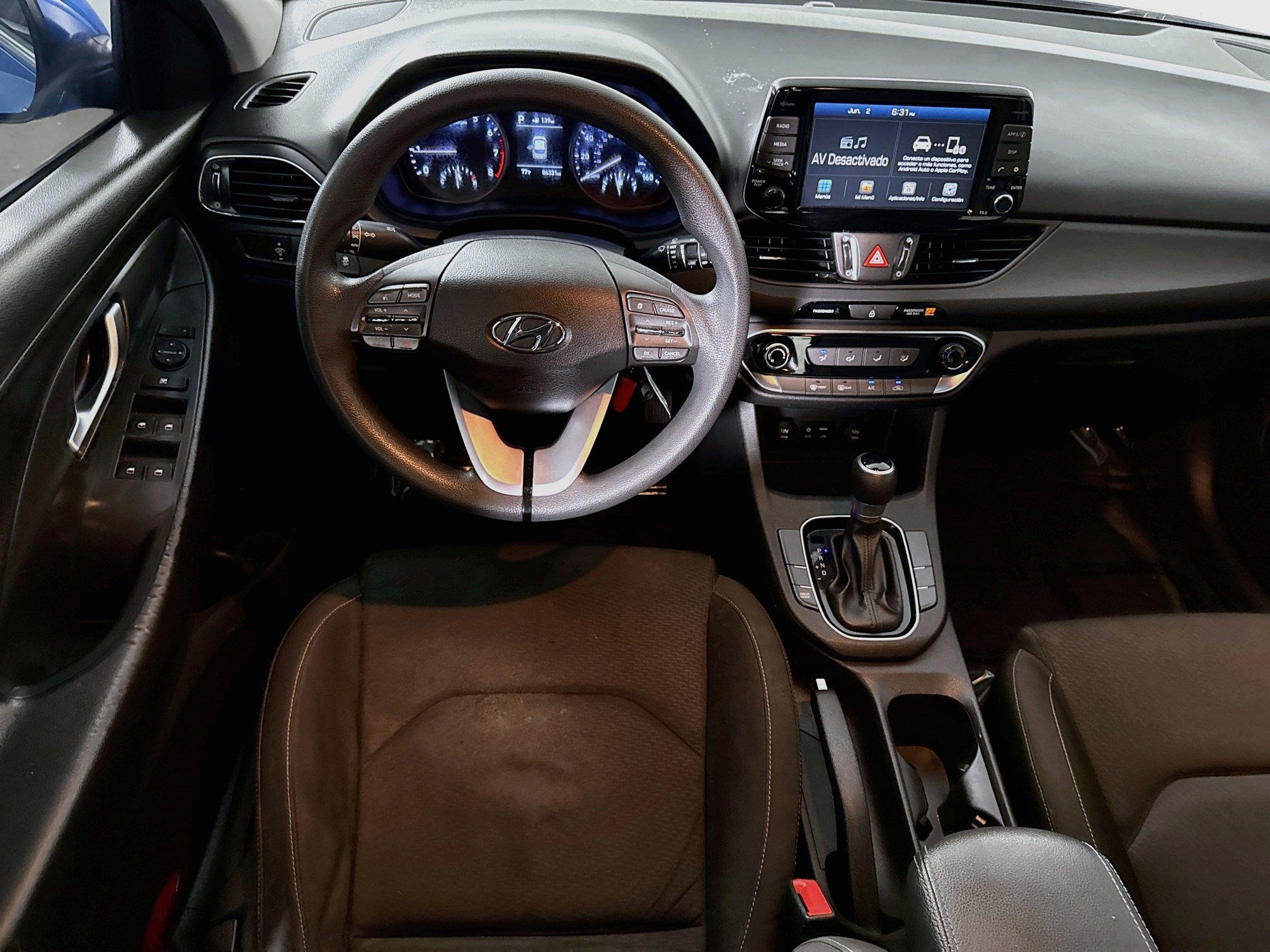 Used 2018 Hyundai Elantra GT FWD image 17