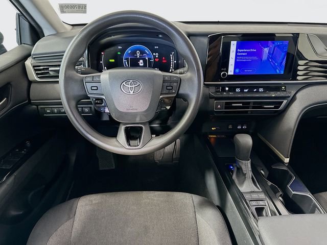 Certified 2025 Toyota Camry LE image 23