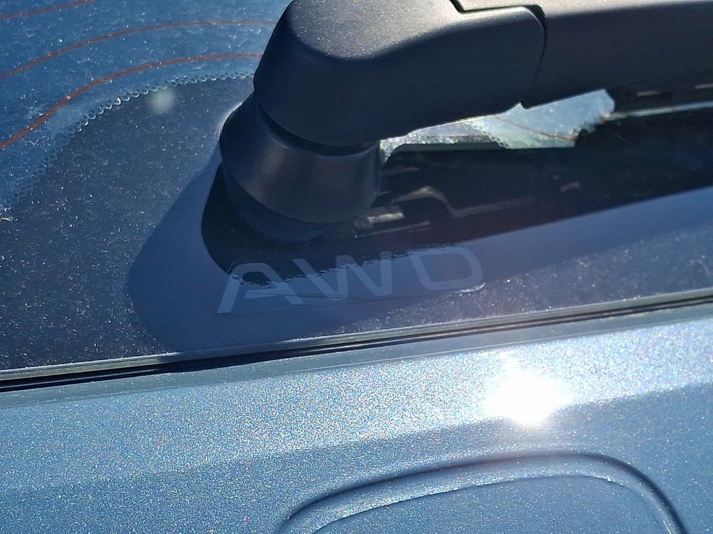 Used 2023 Honda HR-V LX image 29