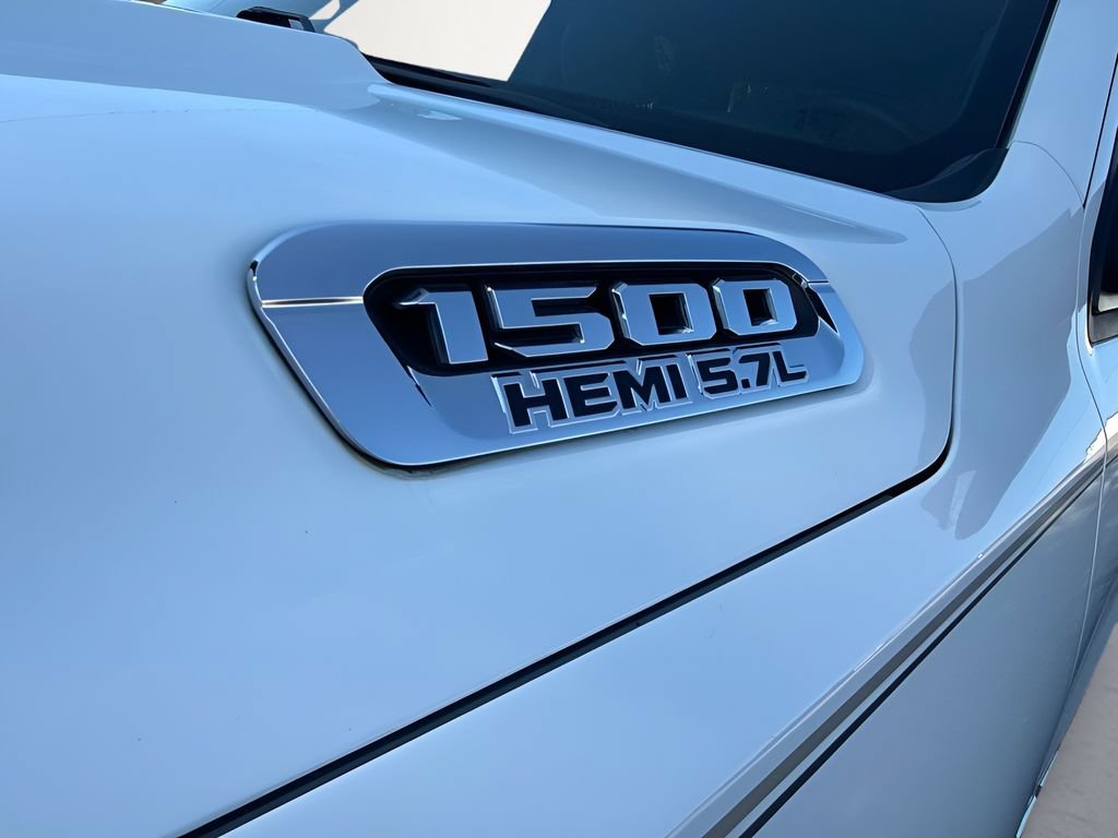 Used 2022 RAM 1500 Big Horn AWD/4WD image 36