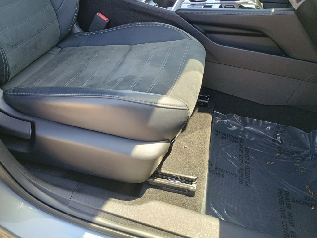 Used 2022 Mitsubishi Outlander SE FWD image 23