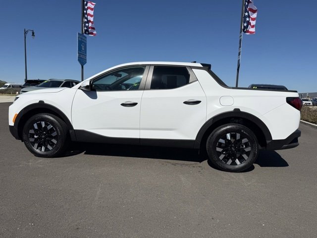 Certified 2025 Hyundai Santa Cruz SE image 6