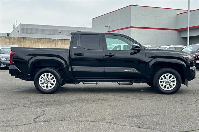 Certified 2025 Toyota Tacoma SR5 image 6