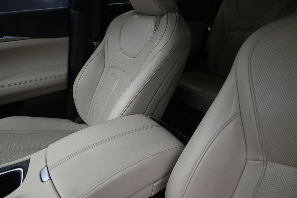 Certified 2023 INFINITI QX60 Luxe w/ Vision Package FWD image 14
