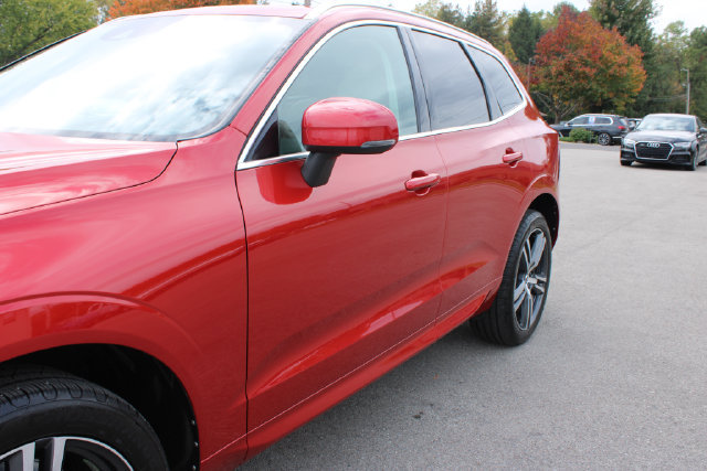 Used 2018 Volvo XC60 T6 Momentum w/ Convenience Package AWD/4WD image 44