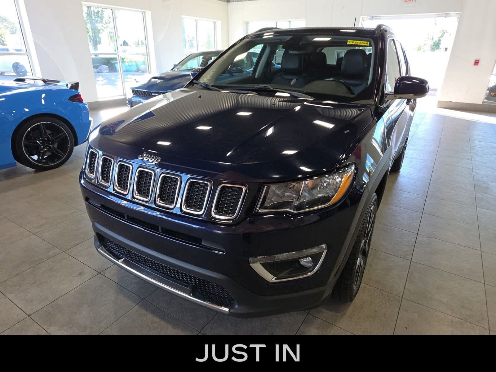 Used 2018 Jeep Compass Limited w/ Safe & Security Group AWD/4WD image 1