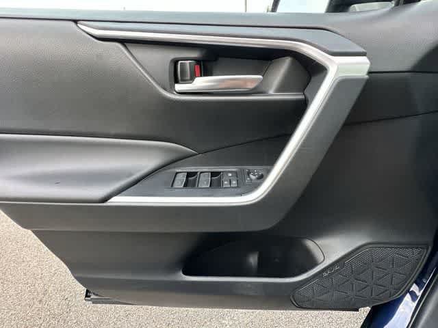 Used 2023 Toyota RAV4 XLE w/ Convenience Package AWD/4WD image 18