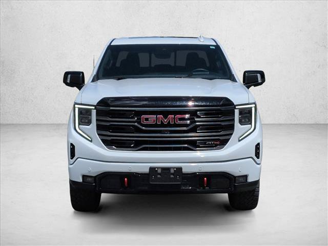 Used 2025 GMC Sierra 1500 AT4 w/ Technology Package AWD/4WD image 3