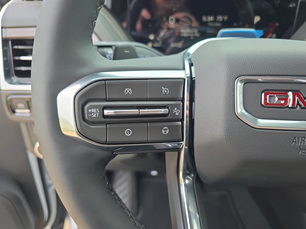 New 2026 GMC Yukon Elevation w/ Elevation Premium Package AWD/4WD image 18