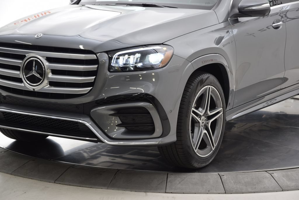Used 2026 Mercedes-Benz GLS 450 4MATIC image 11