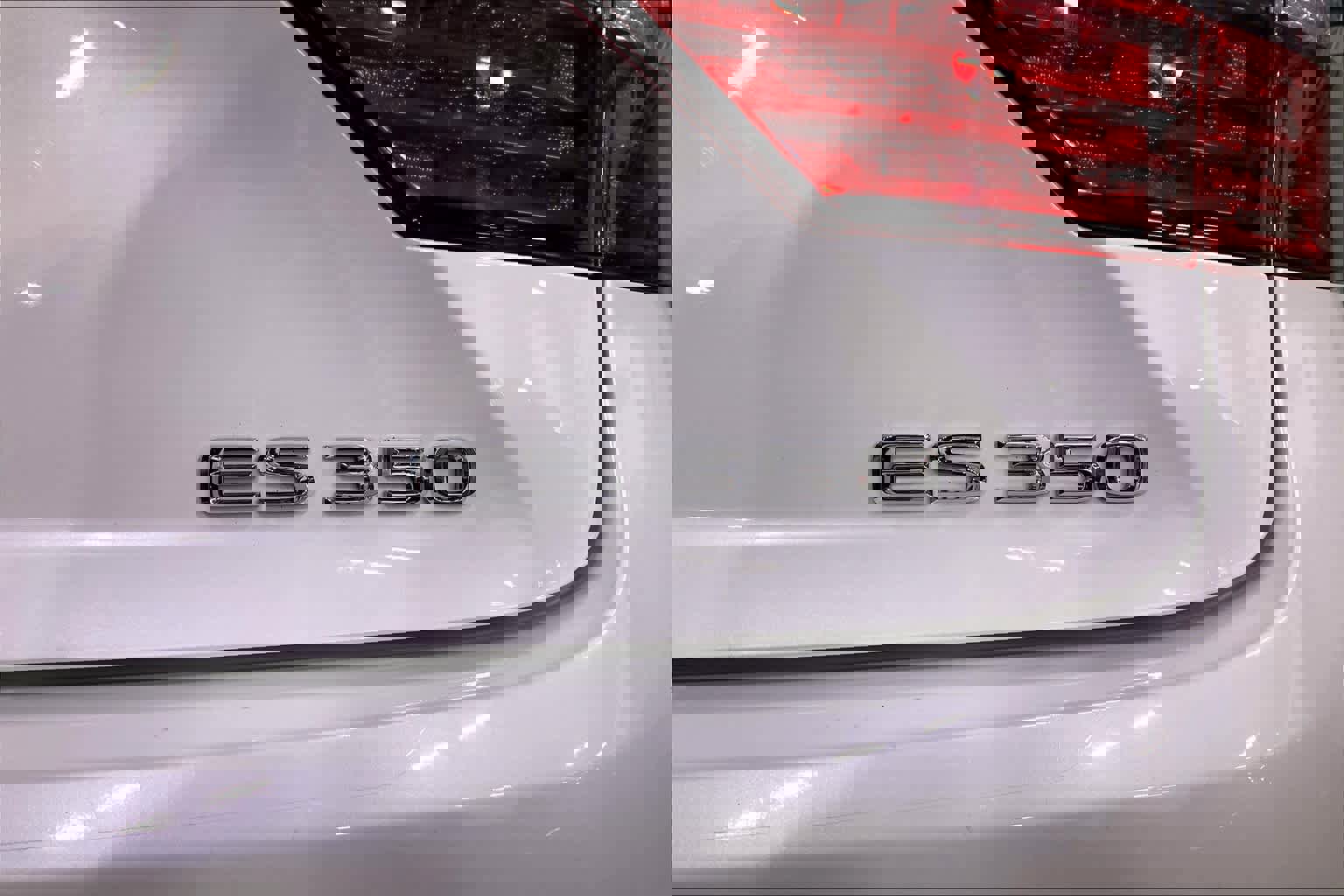 Used 2015 Lexus ES 350 image 30