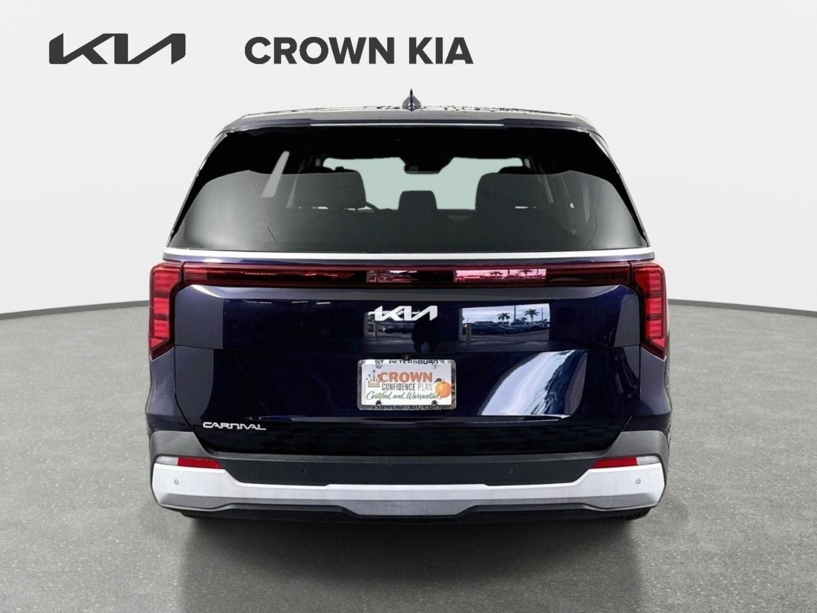Certified 2025 Kia Carnival FWD image 6