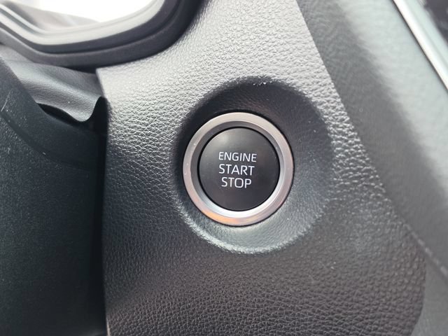 Used 2023 Toyota Corolla Cross LE FWD image 39