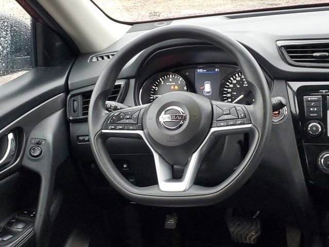 Used 2019 Nissan Rogue SV image 11
