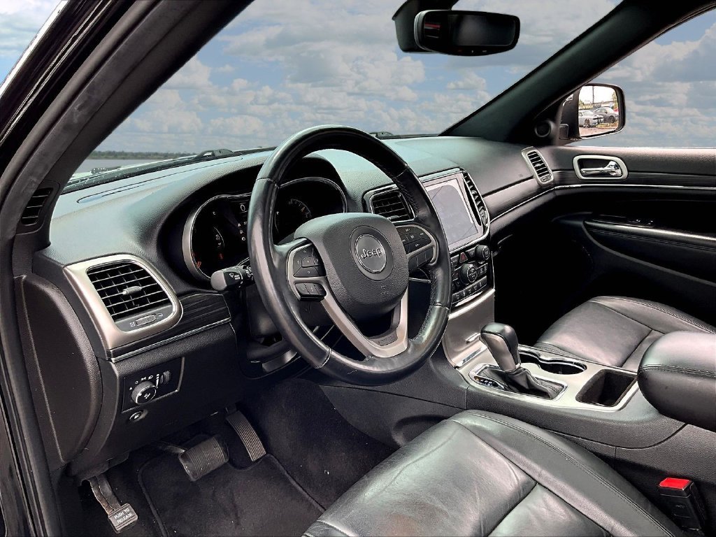 Used 2022 Jeep Grand Cherokee Limited RWD image 17