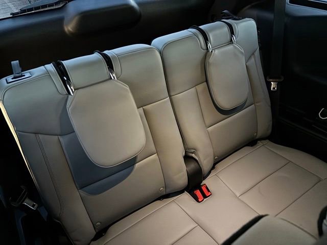 New 2025 Ford Explorer Active w/ Active Comfort Package image 23