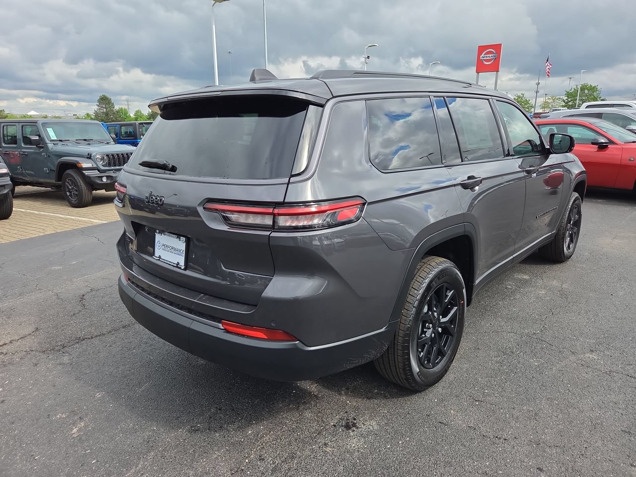 New 2026 Jeep Grand Cherokee L 4WD image 7
