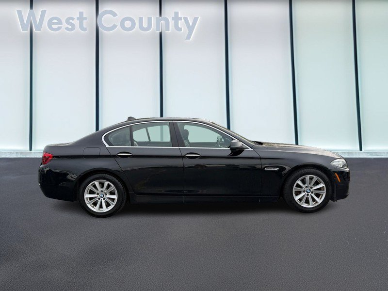 Used 2016 BMW 528i xDrive Sedan AWD/4WD image 2