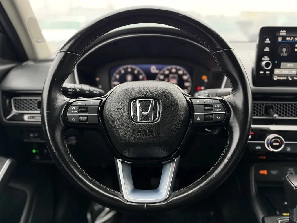 Used 2024 Honda Civic Touring image 14