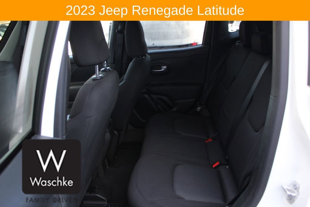 Used 2023 Jeep Renegade Latitude image 17