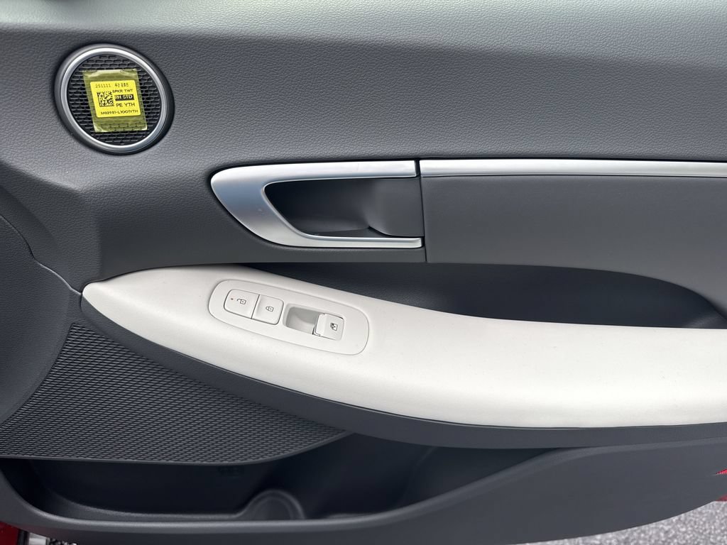 New 2026 Hyundai Sonata SEL FWD image 14